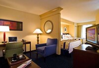 Suite, Multiple Beds