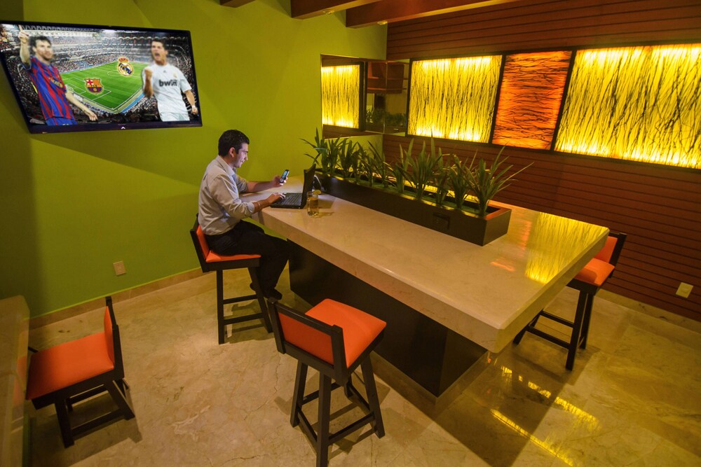 Hotel Lounge