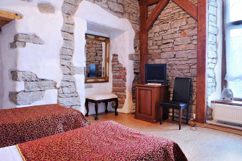 Standard Room - Guestroom