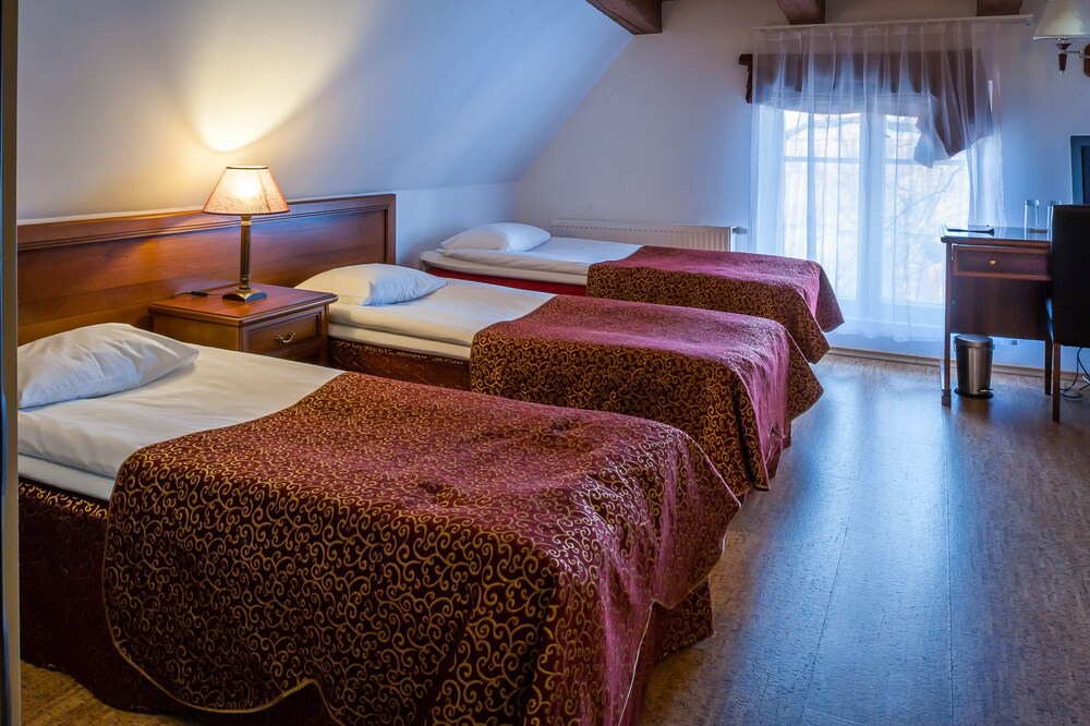 Standard Room - Guestroom
