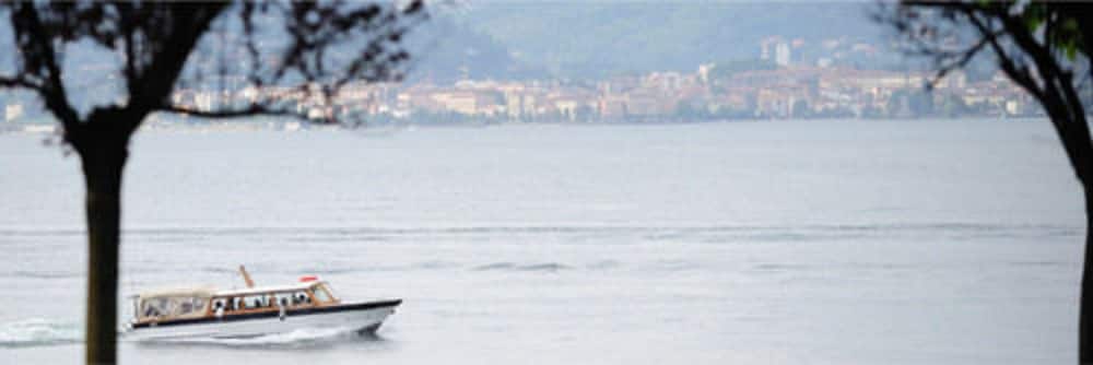 Lake View