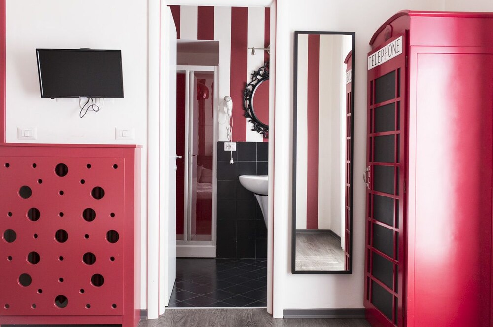 Guestroom