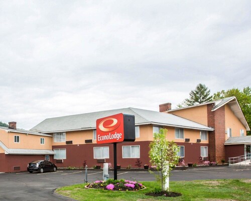 Econo Lodge Lake Region