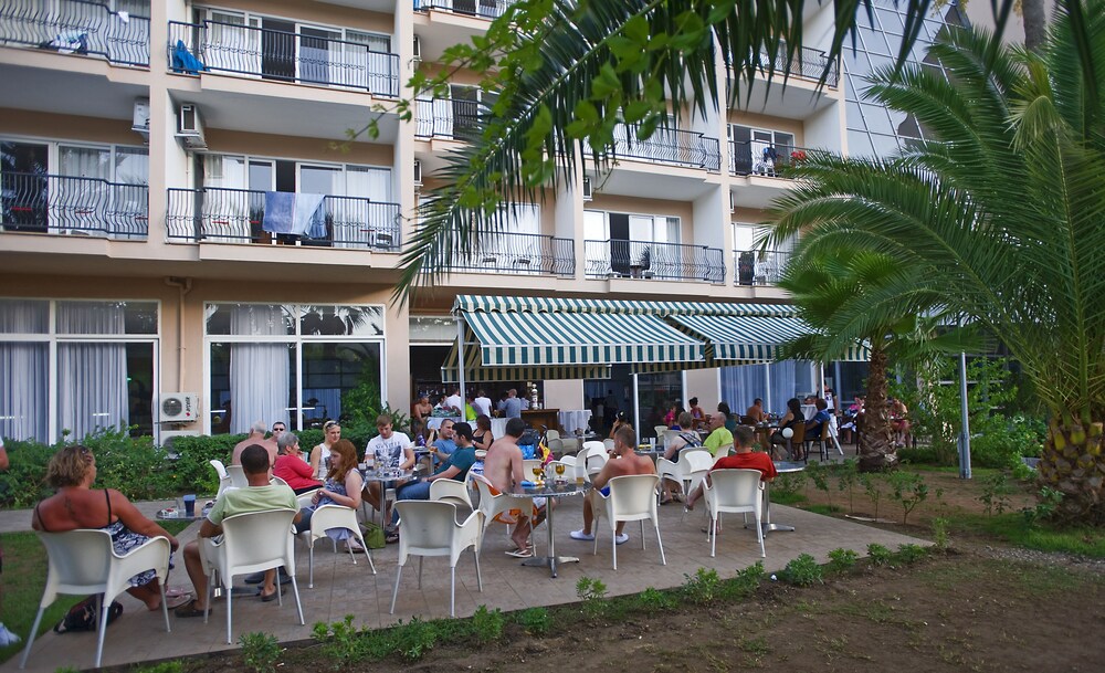 Hotel Bar