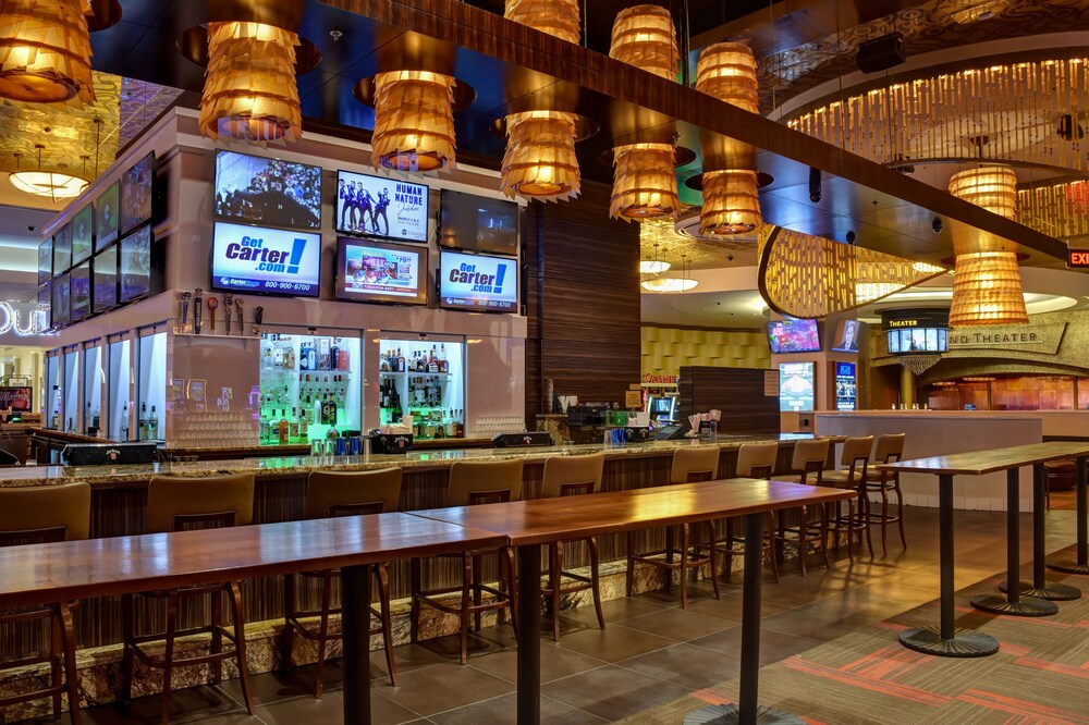 Hotel Lounge
