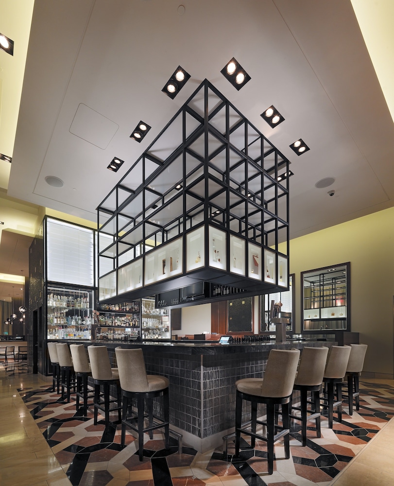 Hotel Lounge