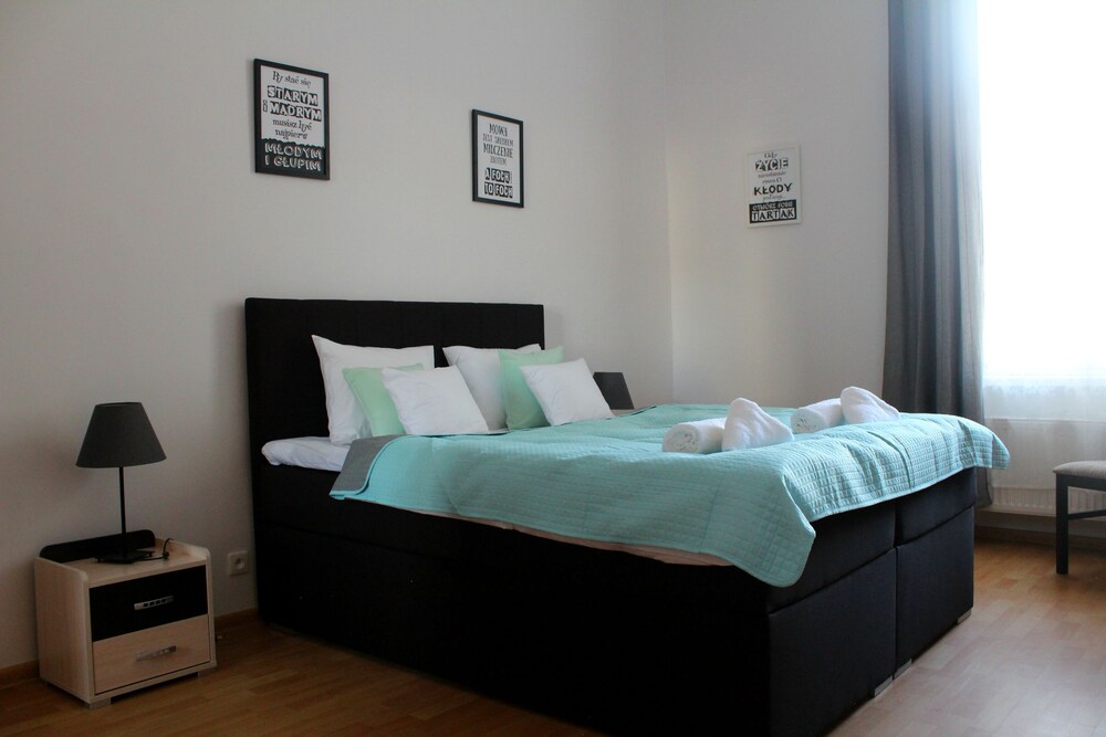 Apartment, 3 Bedrooms (in Kazimierz District) - Guestroom