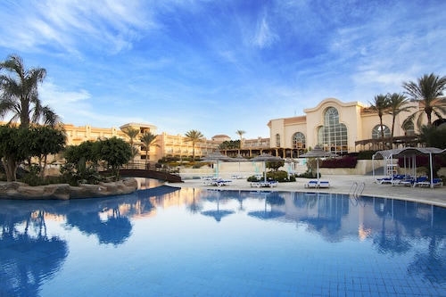 Pyramisa Beach Resort, Hurghada - Sahl Hasheesh