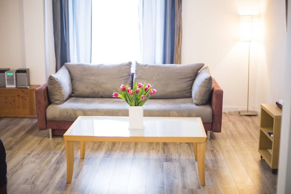 Premium Apartment, 2 Bedrooms - Living Area