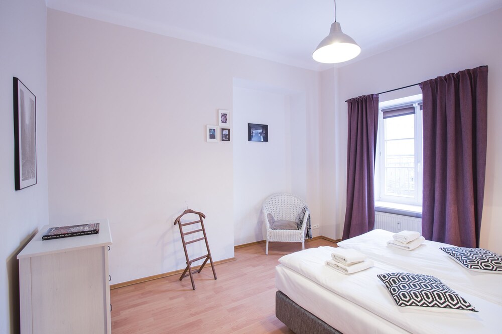 Premium Apartment, 2 Bedrooms - Guestroom