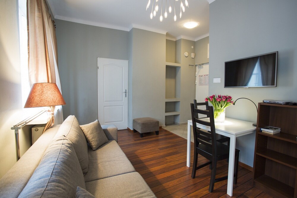 Standard Studio - Guestroom