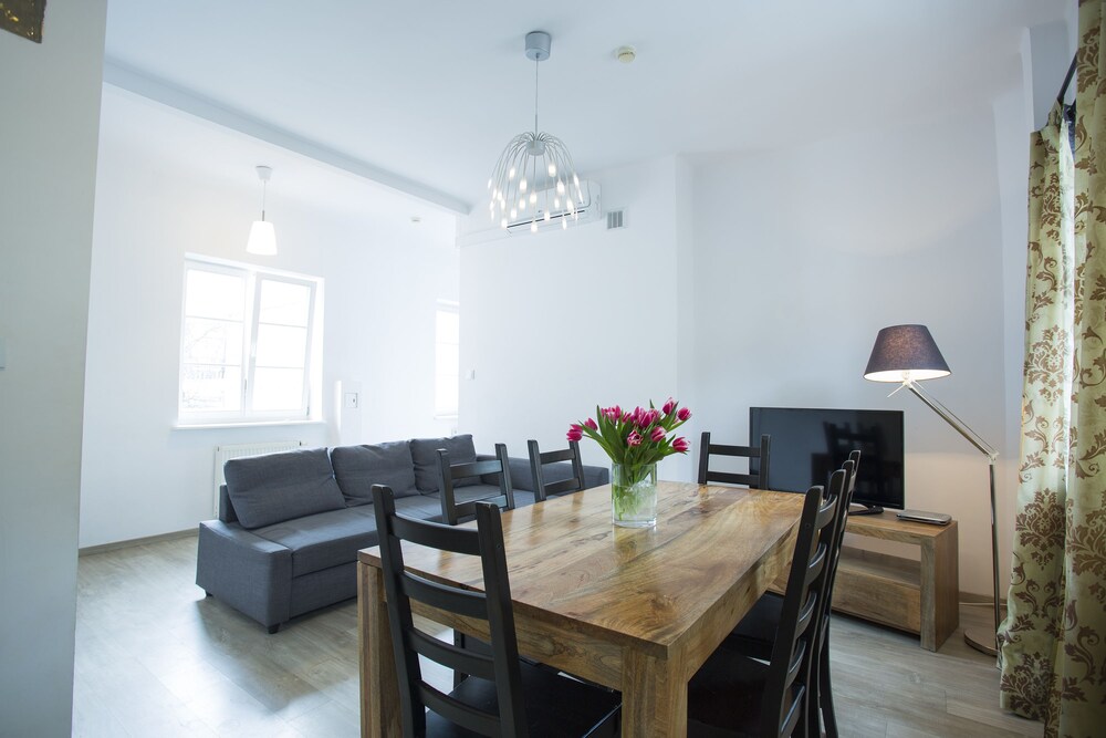 Premium Apartment, 3 Bedrooms - Living Area