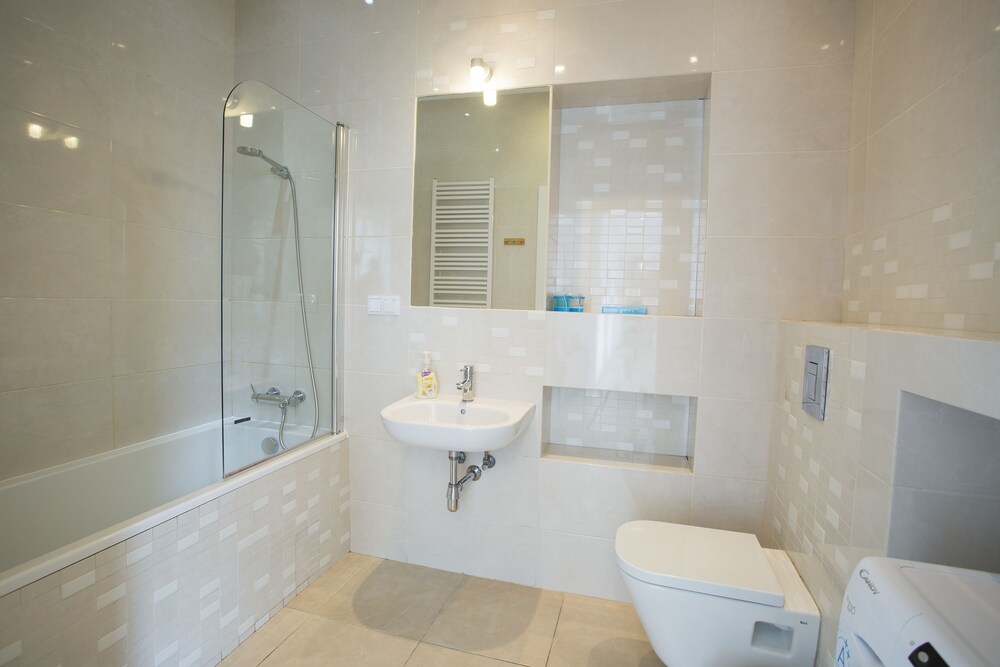 Premium Apartment, 3 Bedrooms - Bathroom