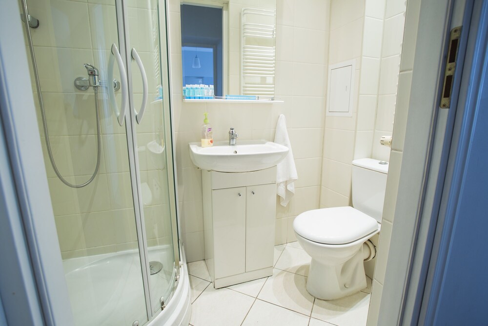 Comfort Apartment, 2 Bedrooms - Bathroom