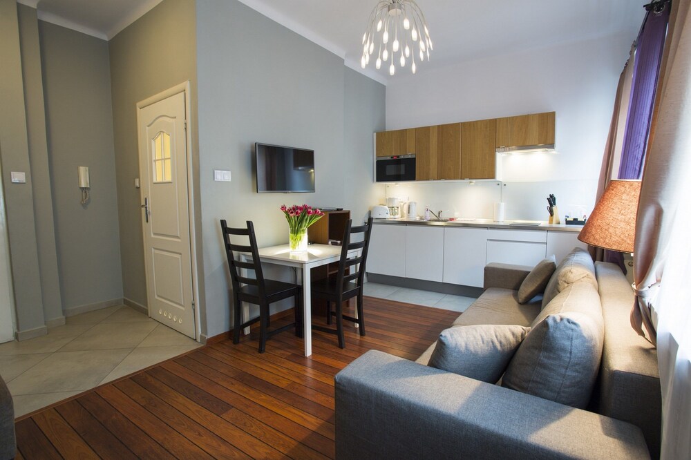 Standard Studio - Guestroom