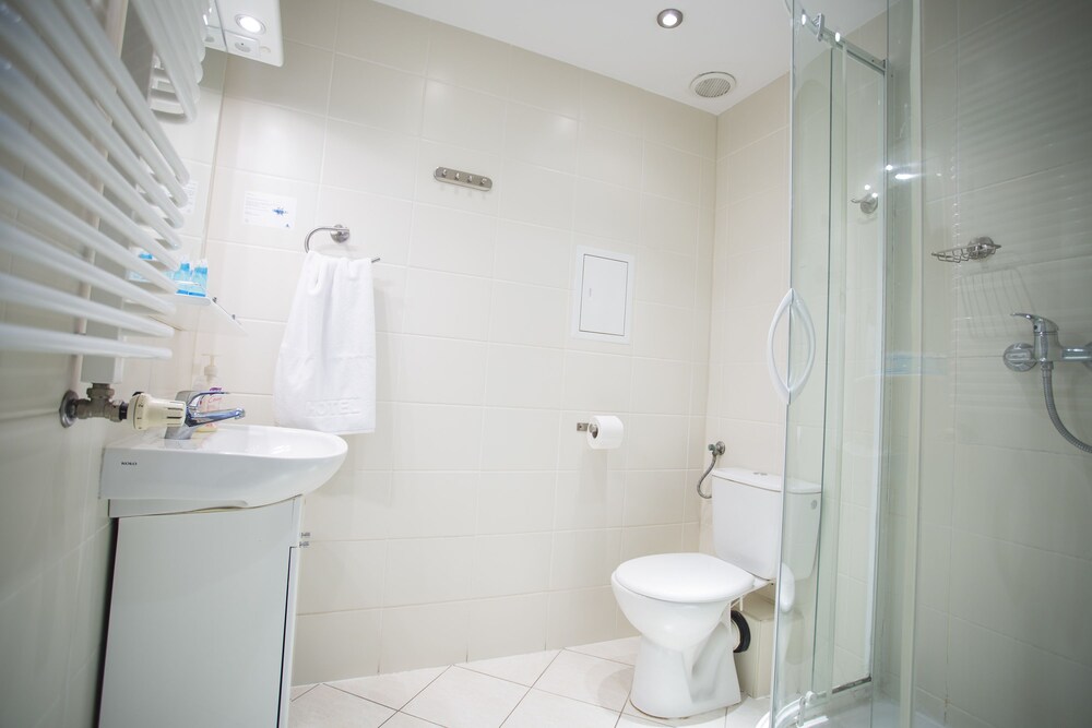 Premium Apartment, 2 Bedrooms - Bathroom