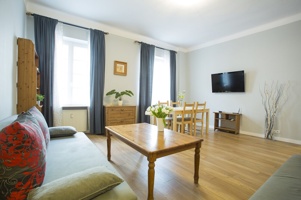 Comfort Apartment, 2 Bedrooms - Living Area