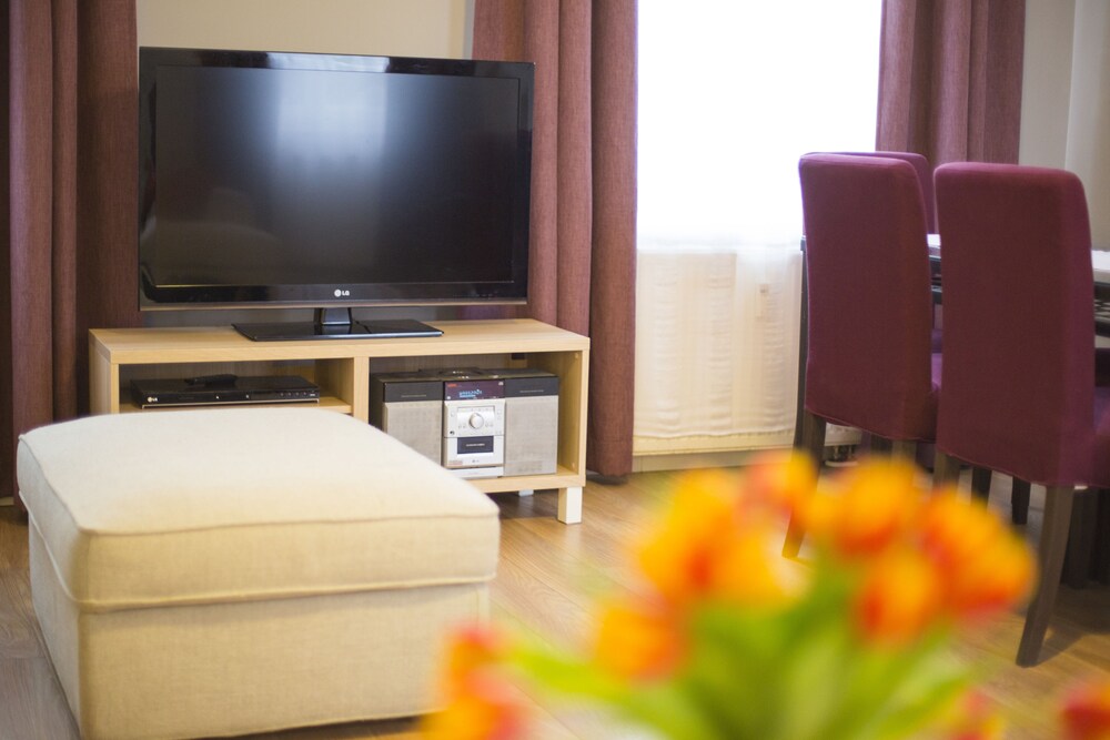 Comfort Apartment, 2 Bedrooms - Living Area