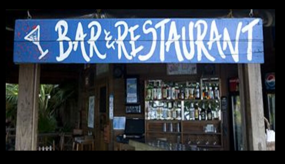 Hotel Bar