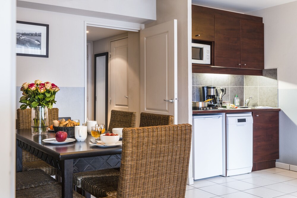 Apartment (5/6 Persons) - Guestroom
