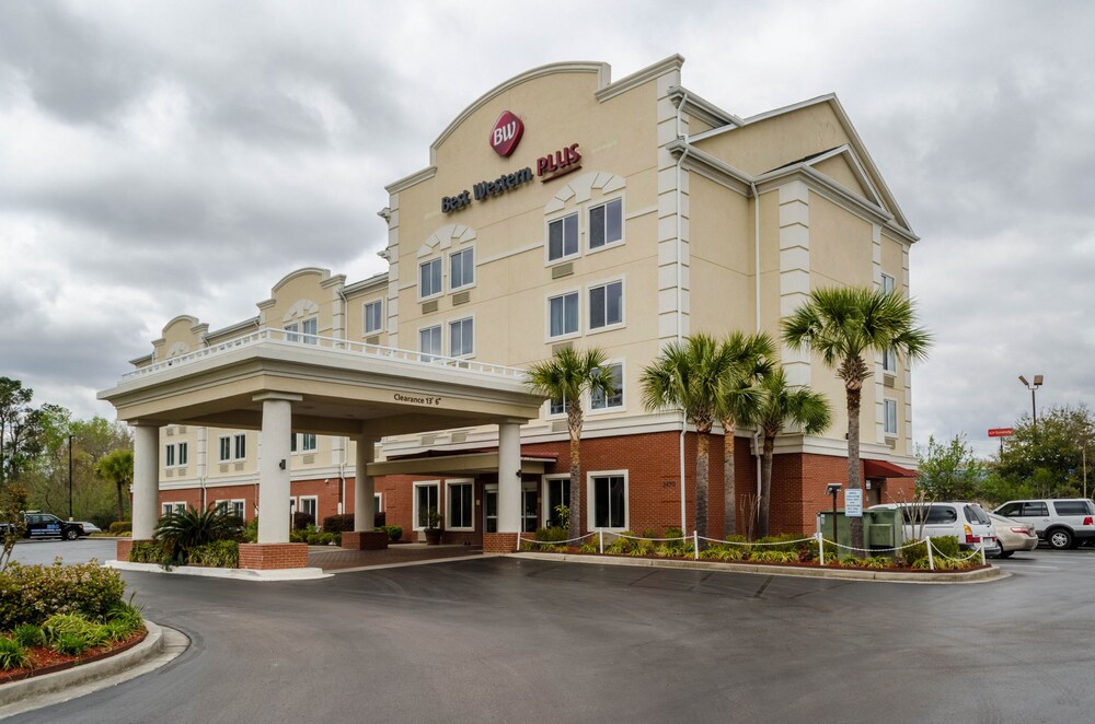 Hotel Entrance