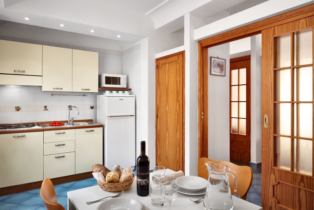 In-Room Kitchen