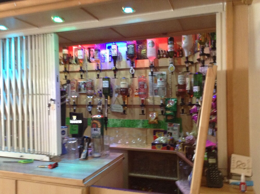 Hotel Bar