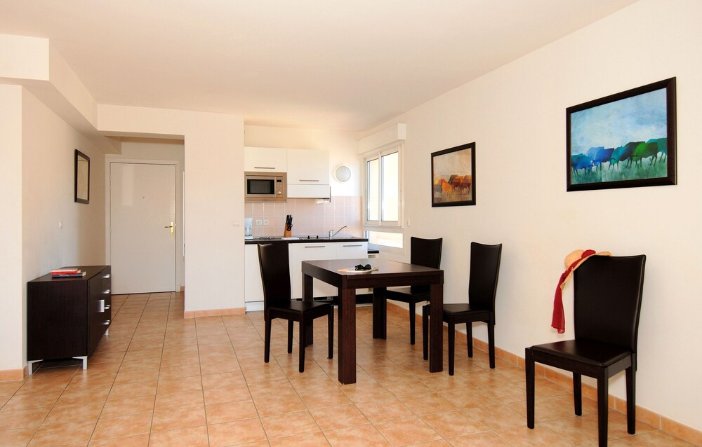 In-Room Kitchenette