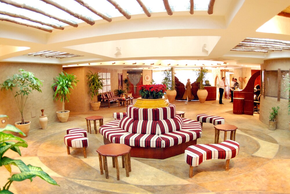 Hotel Lounge
