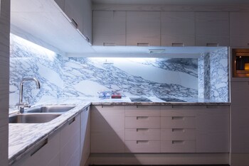 In-Room Kitchen