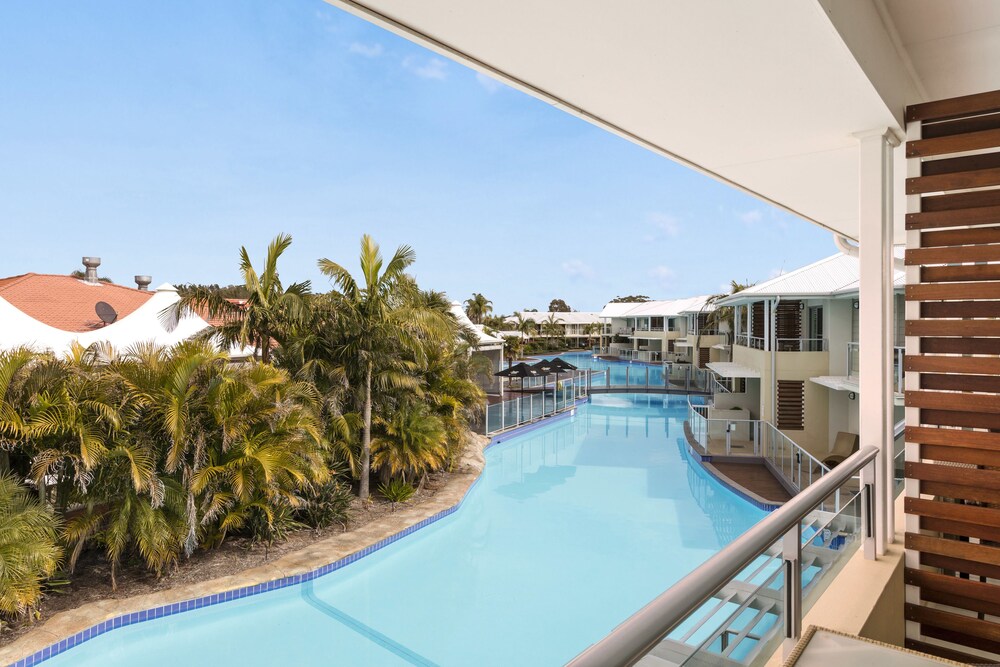Two Bedroom Lagoon Spa - Balcony