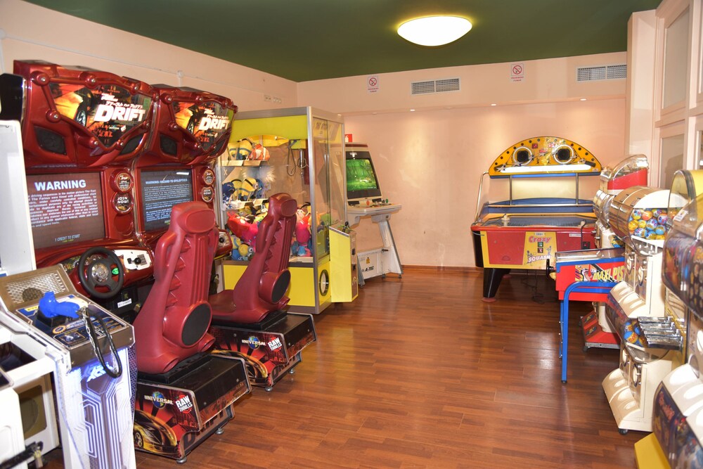 Childrens Play Area - Indoor