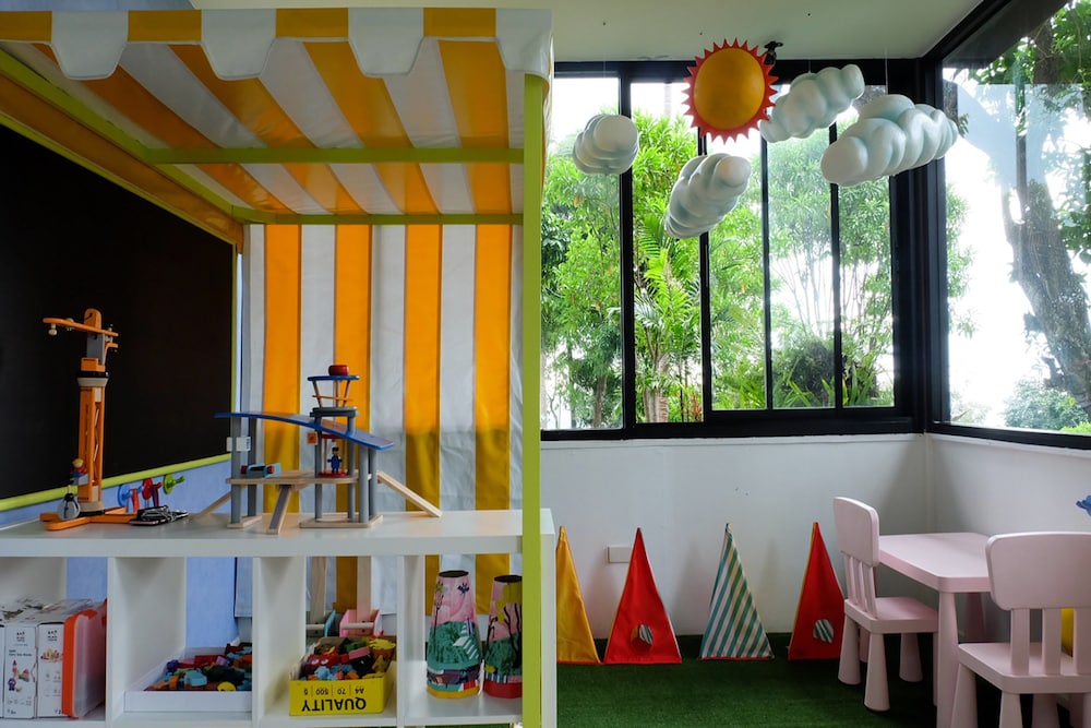 Childrens Play Area - Indoor
