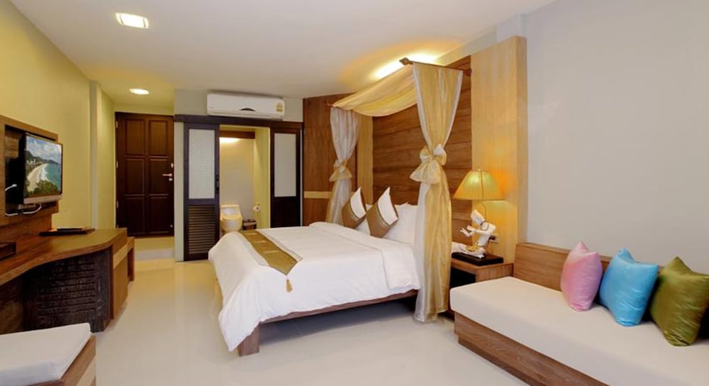 Guestroom