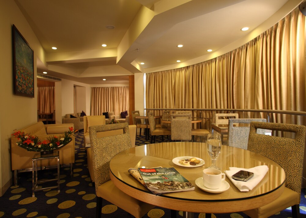 Hotel Bar