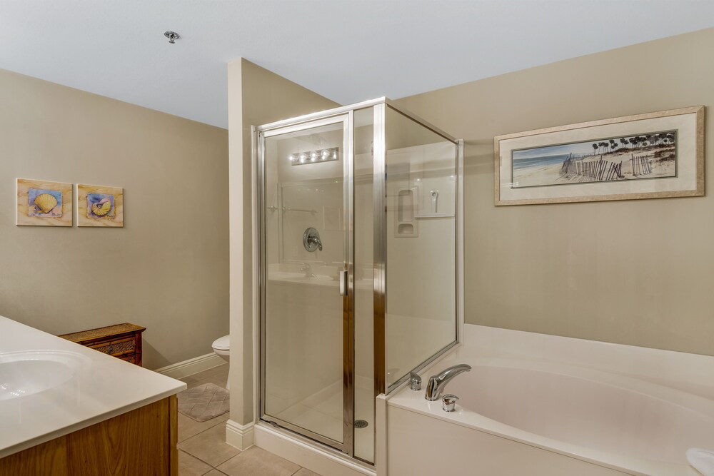 Condo, 2 Bedrooms, 2 Bathrooms, Partial View - Bathroom