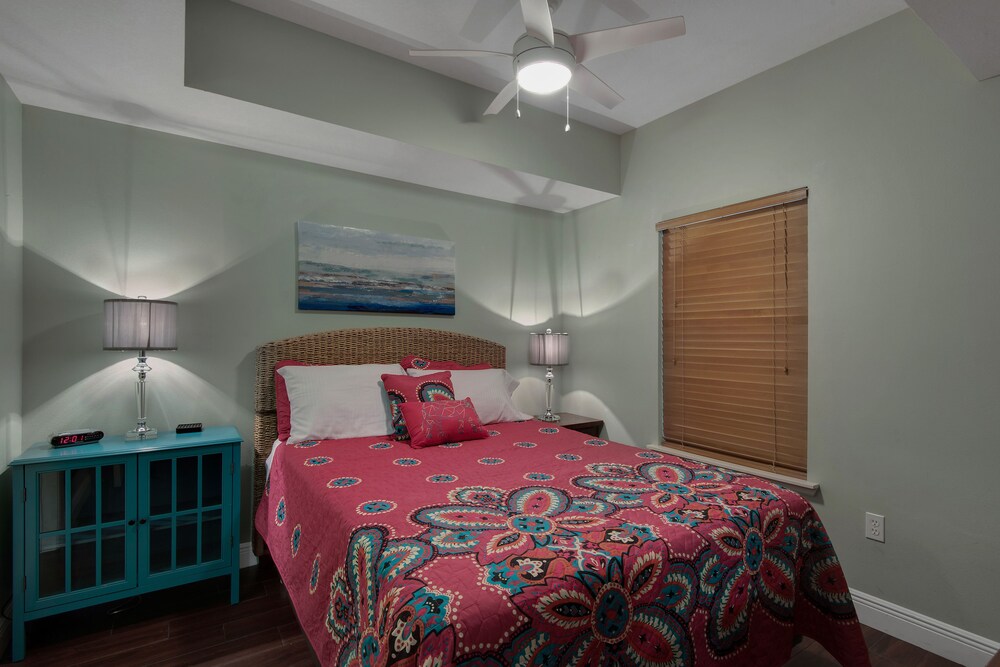 Condo, 1 Bedroom, 2 Bathrooms, Partial View - Guestroom