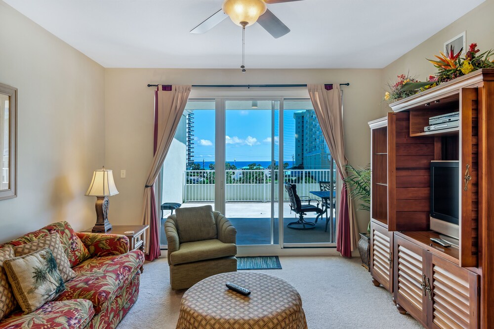 Condo, 2 Bedrooms, 2 Bathrooms, Partial View - Living Room