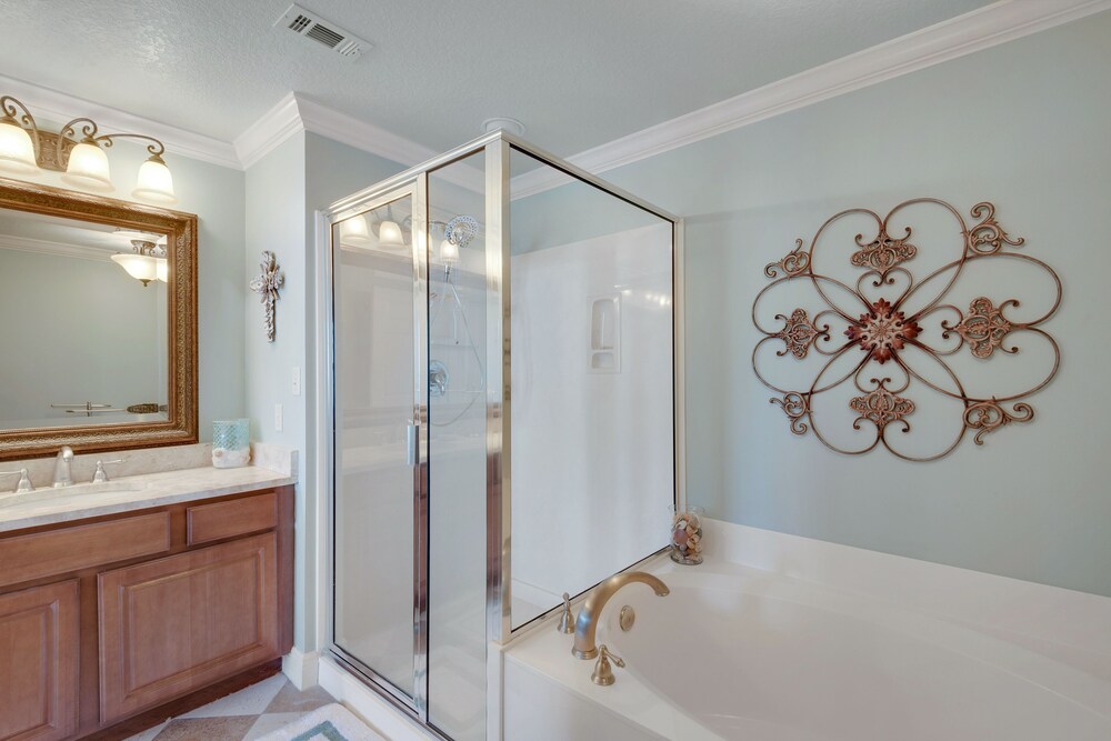 Condo, 3 Bedrooms, 3 Bathrooms, Partial View - Bathroom