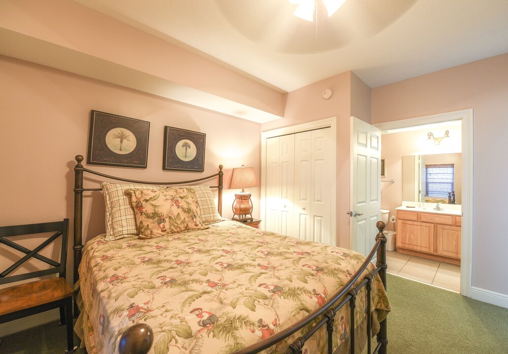 Deluxe Condo, 2 Bedrooms, 2 Bathrooms, Partial View - Guestroom