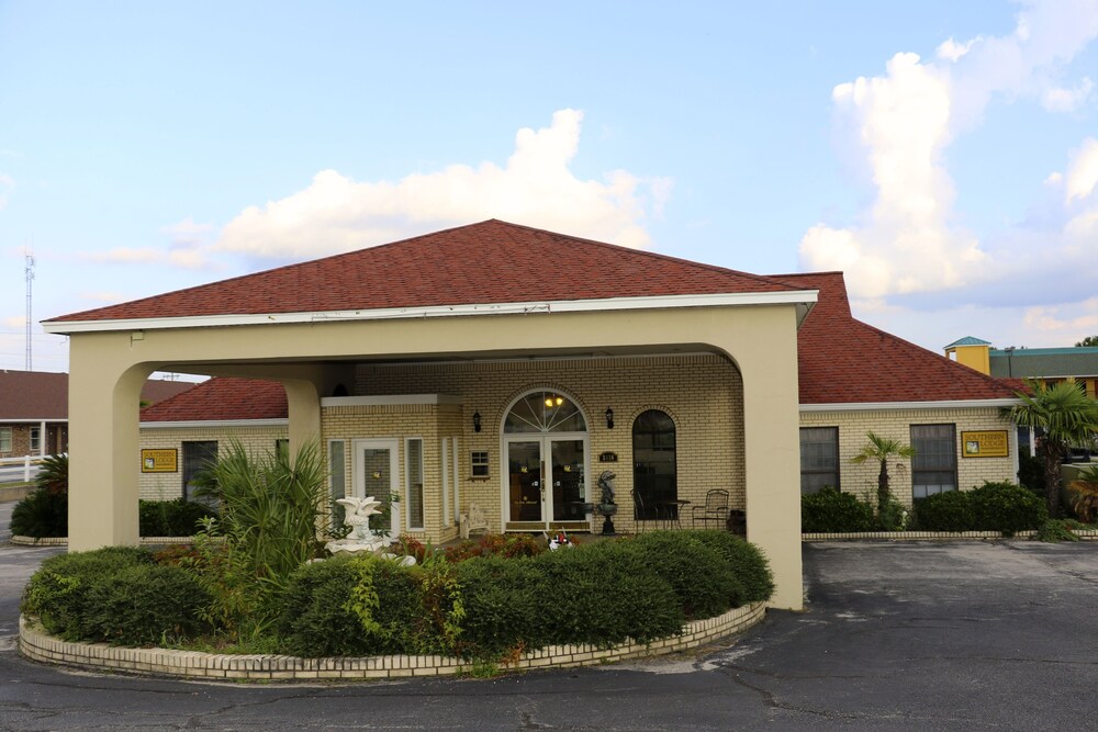Hotel Front