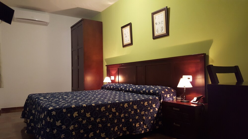 Guestroom