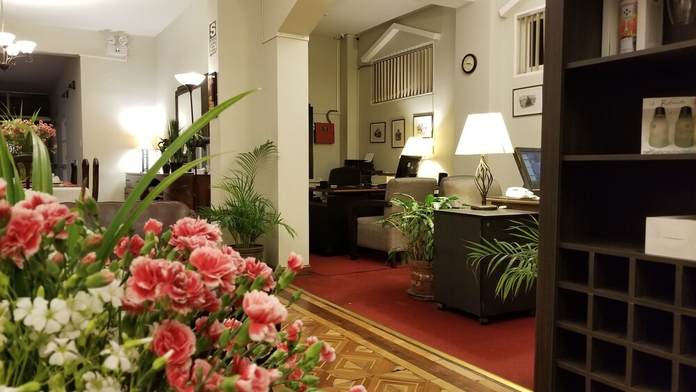 Concierge Desk