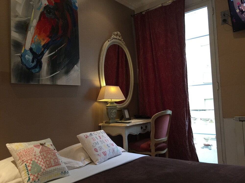 Guestroom