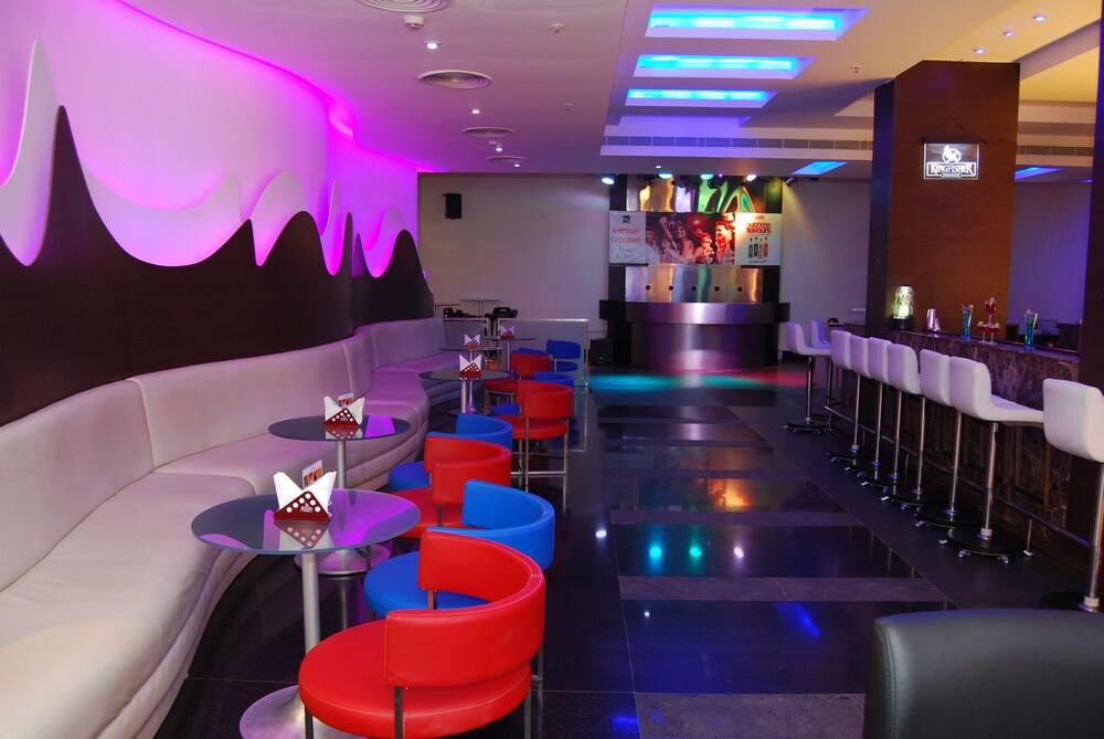 Hotel Bar