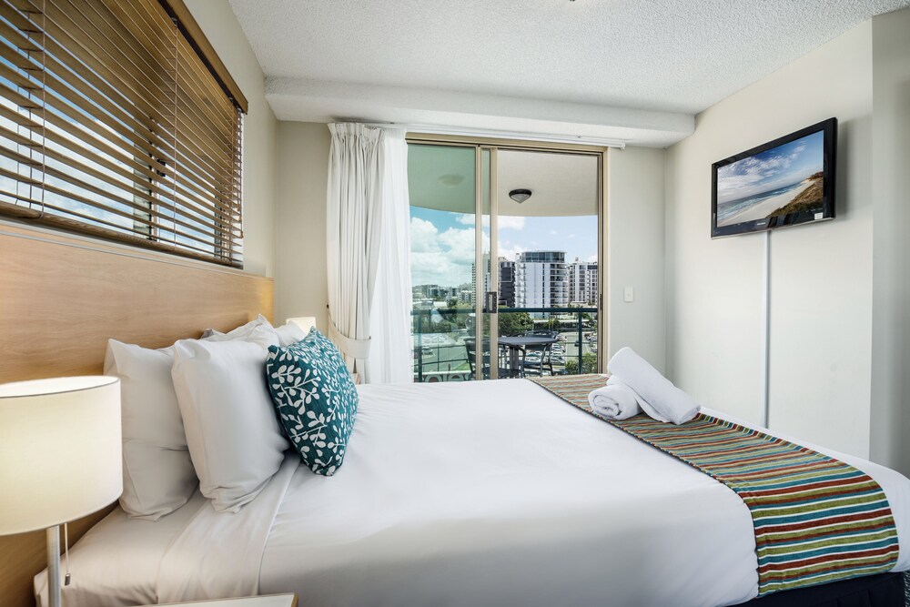 3 Bedroom Terrace Apartment - Guestroom