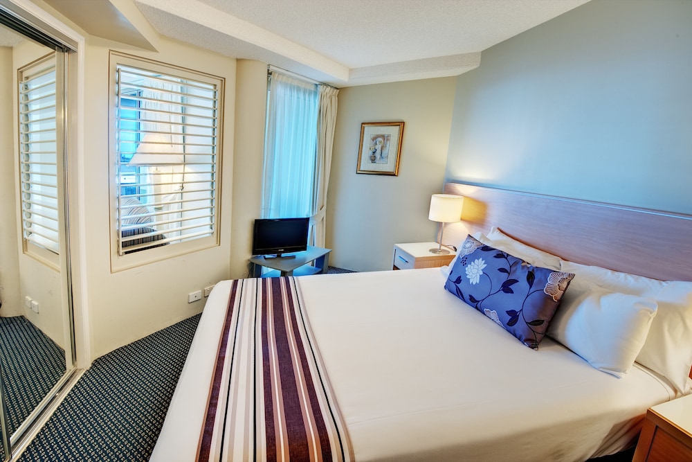 2 Bedroom Apartment - Guestroom