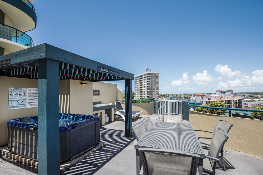 3 Bedroom Terrace Apartment - Terrace/Patio