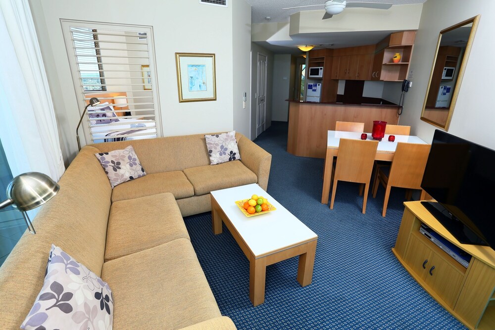 Two Bedroom Rooftop - Living Room