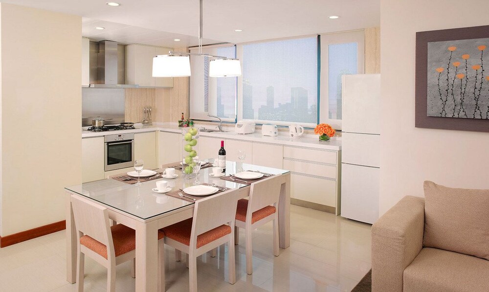 Premier Suite, 1 Bedroom - In-Room Kitchen